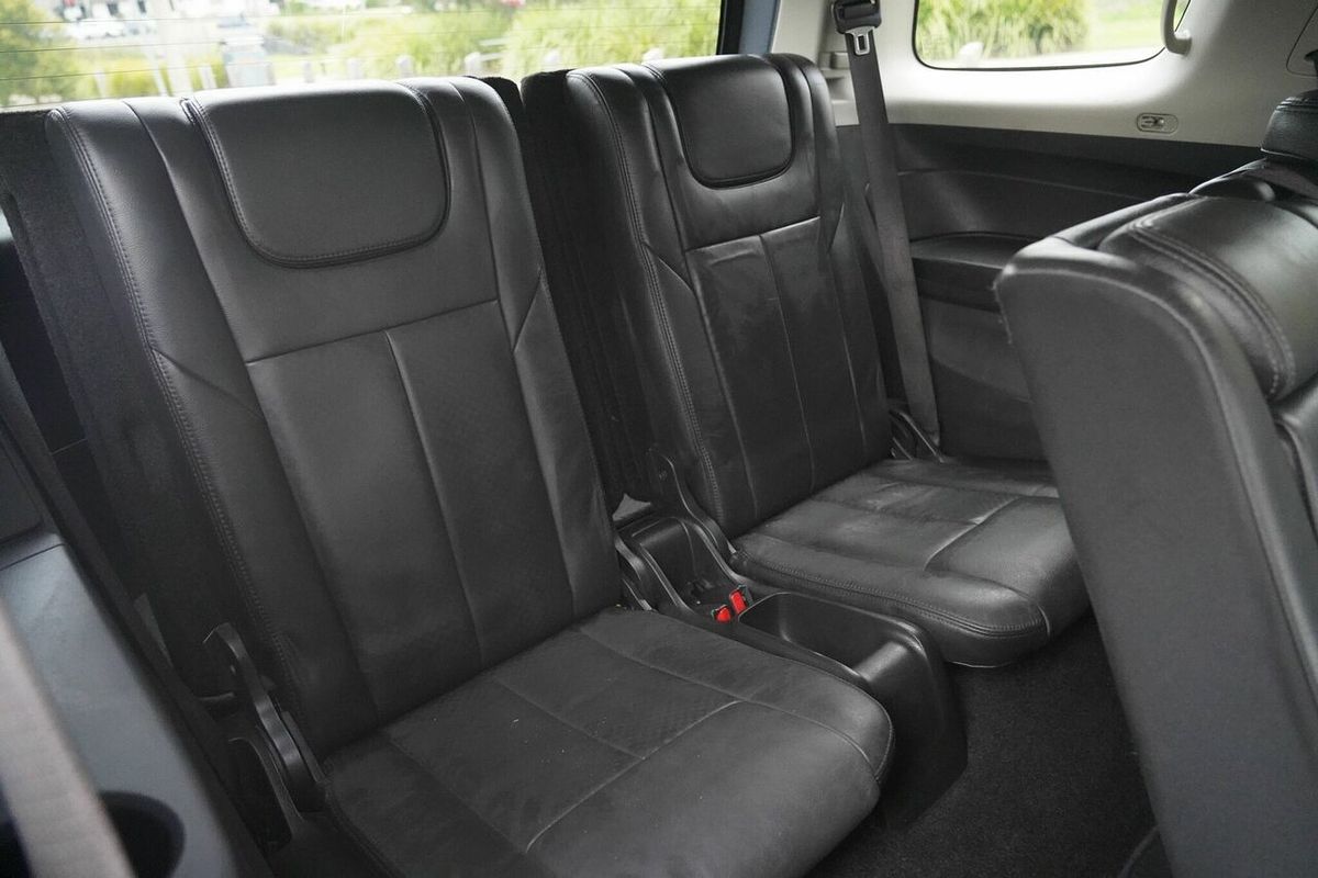 2015 Isuzu MU-X LS-T
