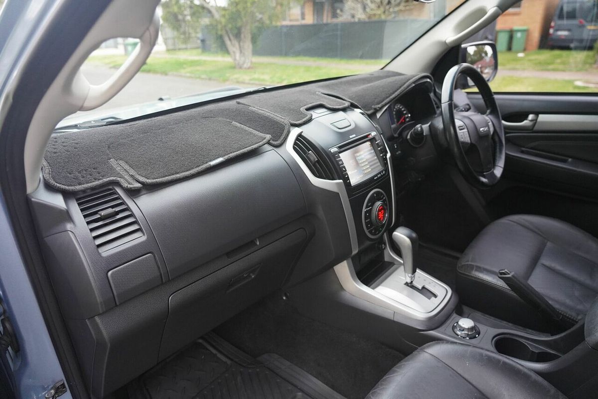 2015 Isuzu MU-X LS-T