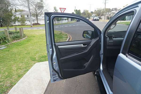 2015 Isuzu MU-X LS-T