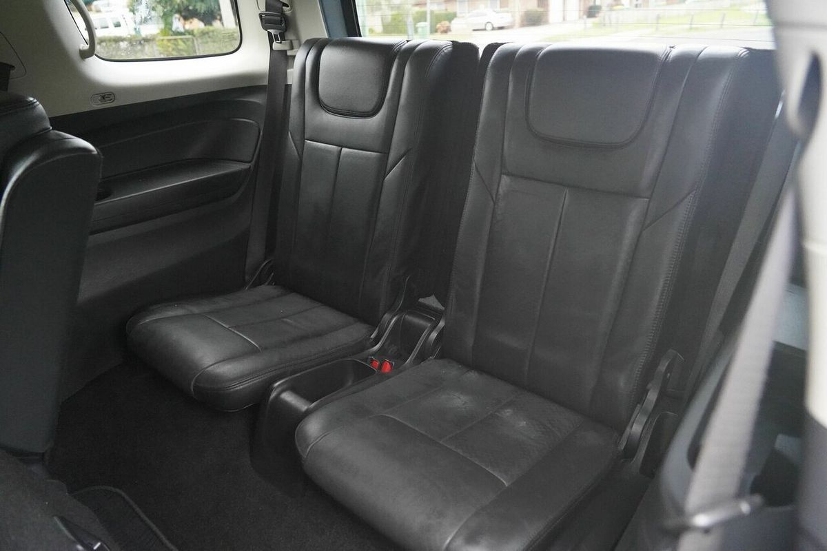 2015 Isuzu MU-X LS-T