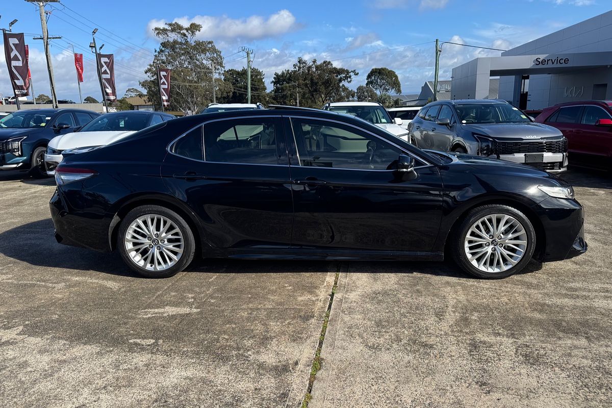 2018 Toyota Camry SL ASV70R