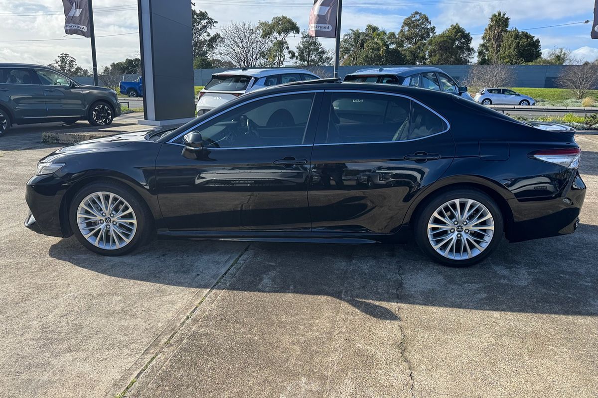 2018 Toyota Camry SL ASV70R