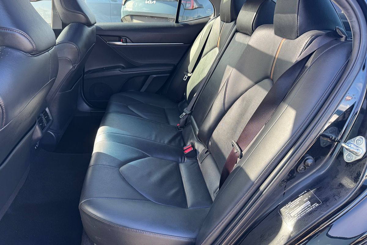 2018 Toyota Camry SL ASV70R