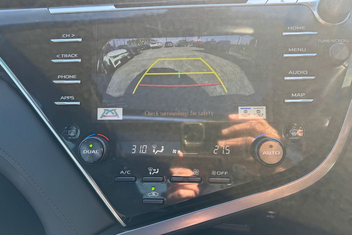 2018 Toyota Camry SL ASV70R