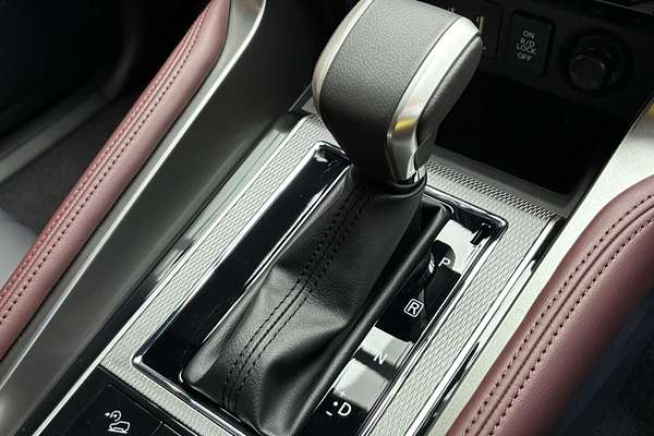 2025 Mitsubishi Pajero Sport Exceed QG