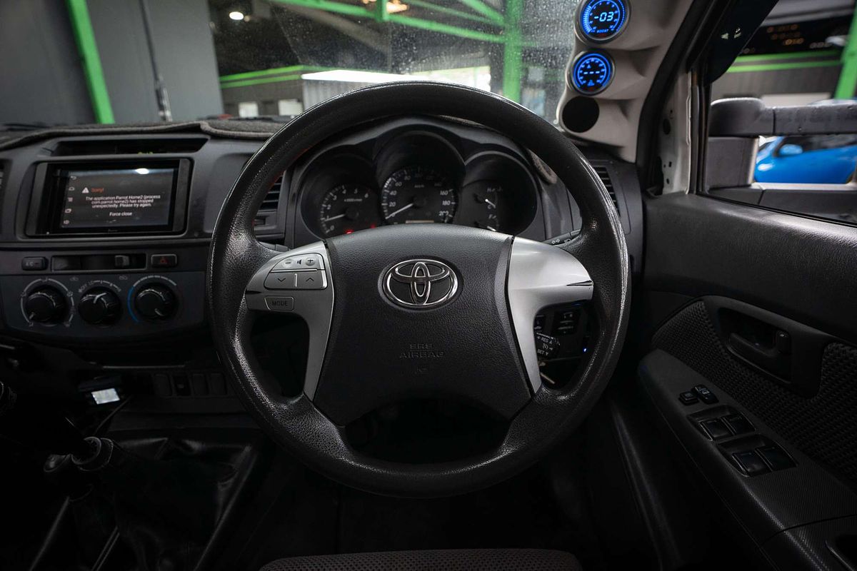 2012 Toyota Hilux SR KUN26R 4X4