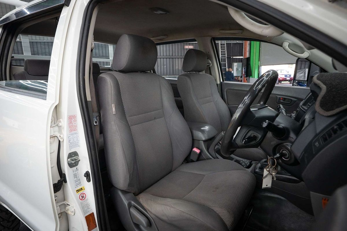2012 Toyota Hilux SR KUN26R 4X4