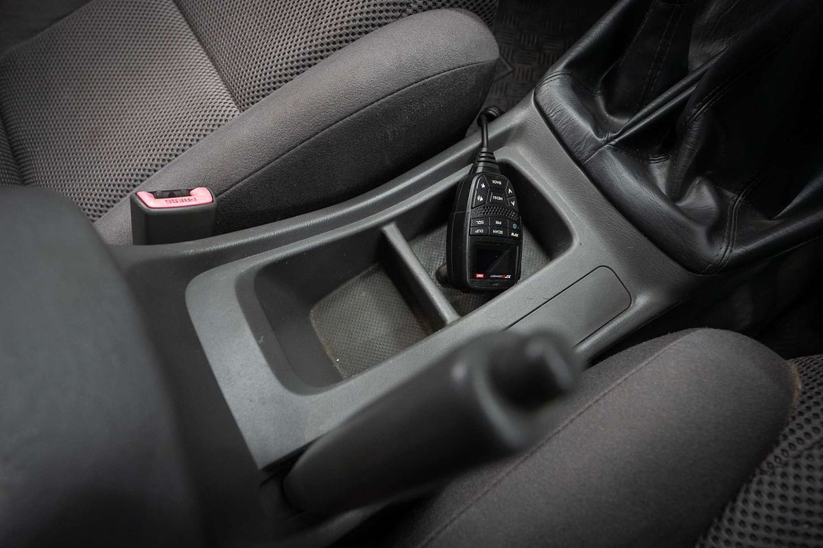 2012 Toyota Hilux SR KUN26R 4X4