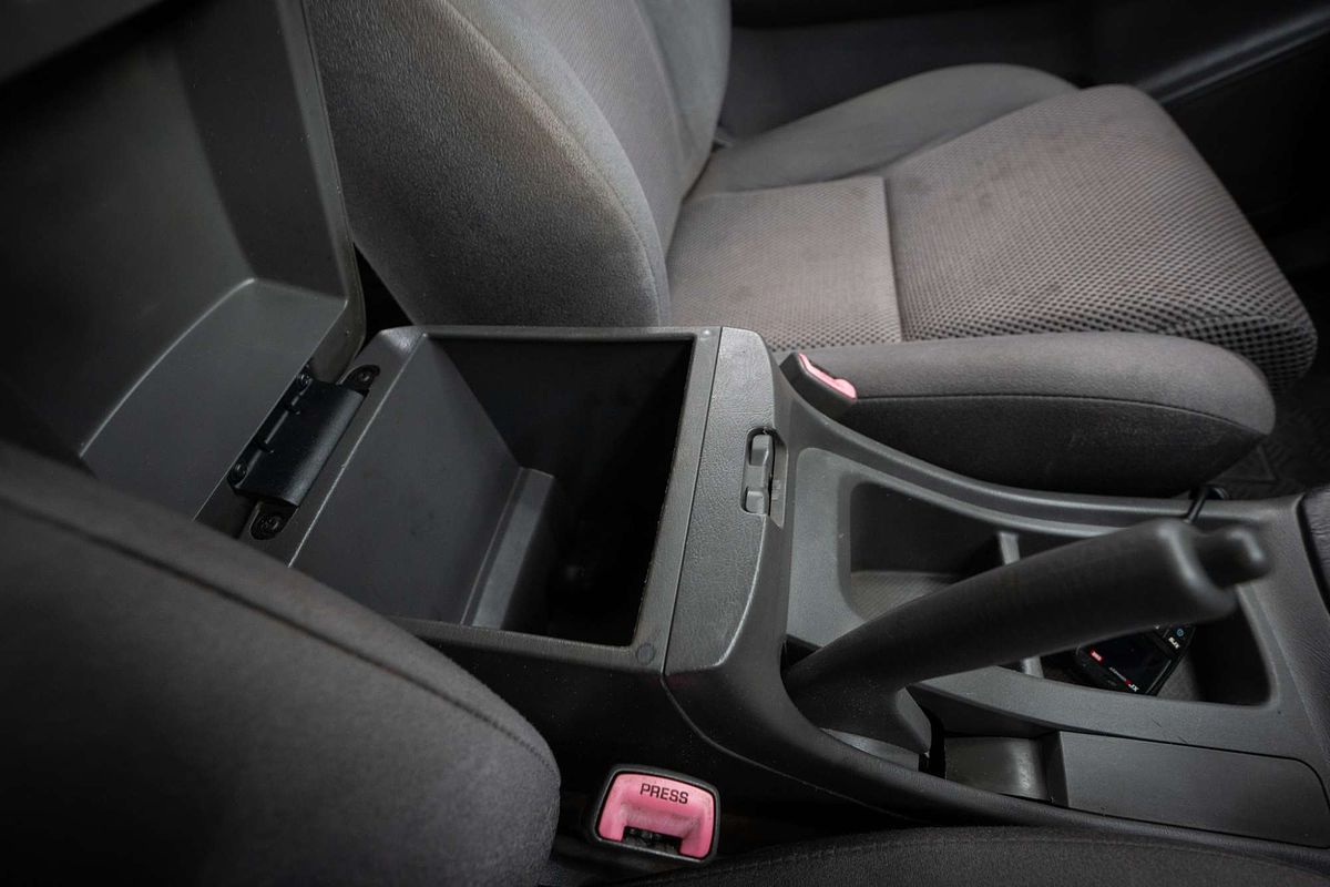 2012 Toyota Hilux SR KUN26R 4X4