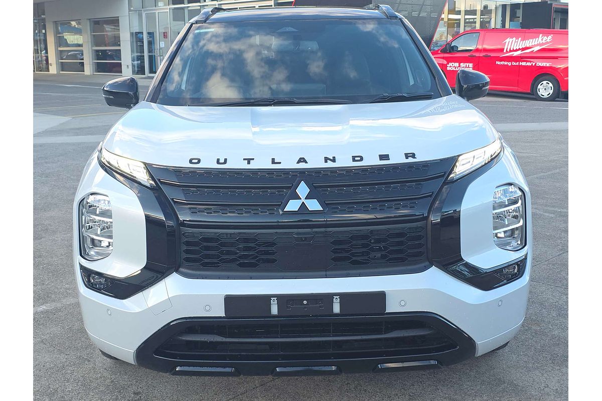 2025 Mitsubishi Outlander PHEV GSR ZM