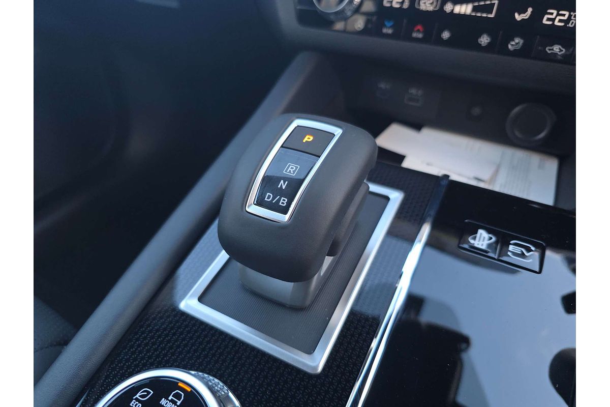 2025 Mitsubishi Outlander PHEV GSR ZM