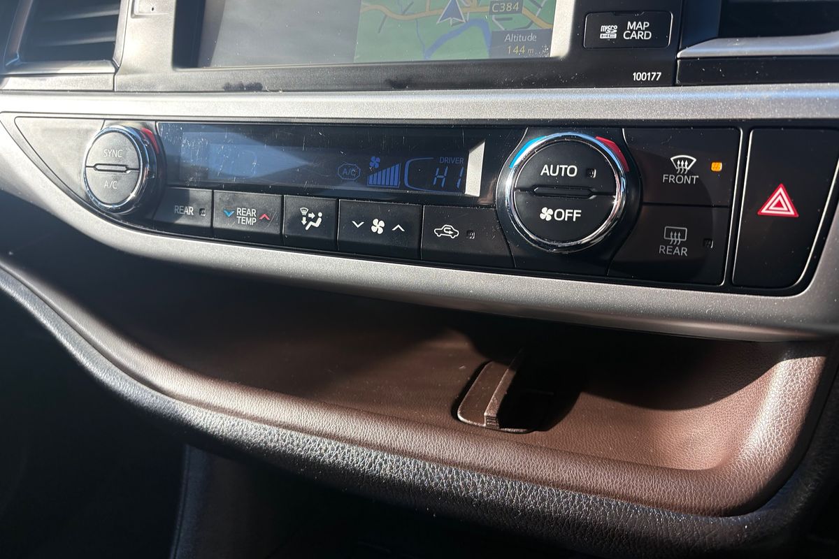 2019 Toyota Kluger Black Edition GSU50R