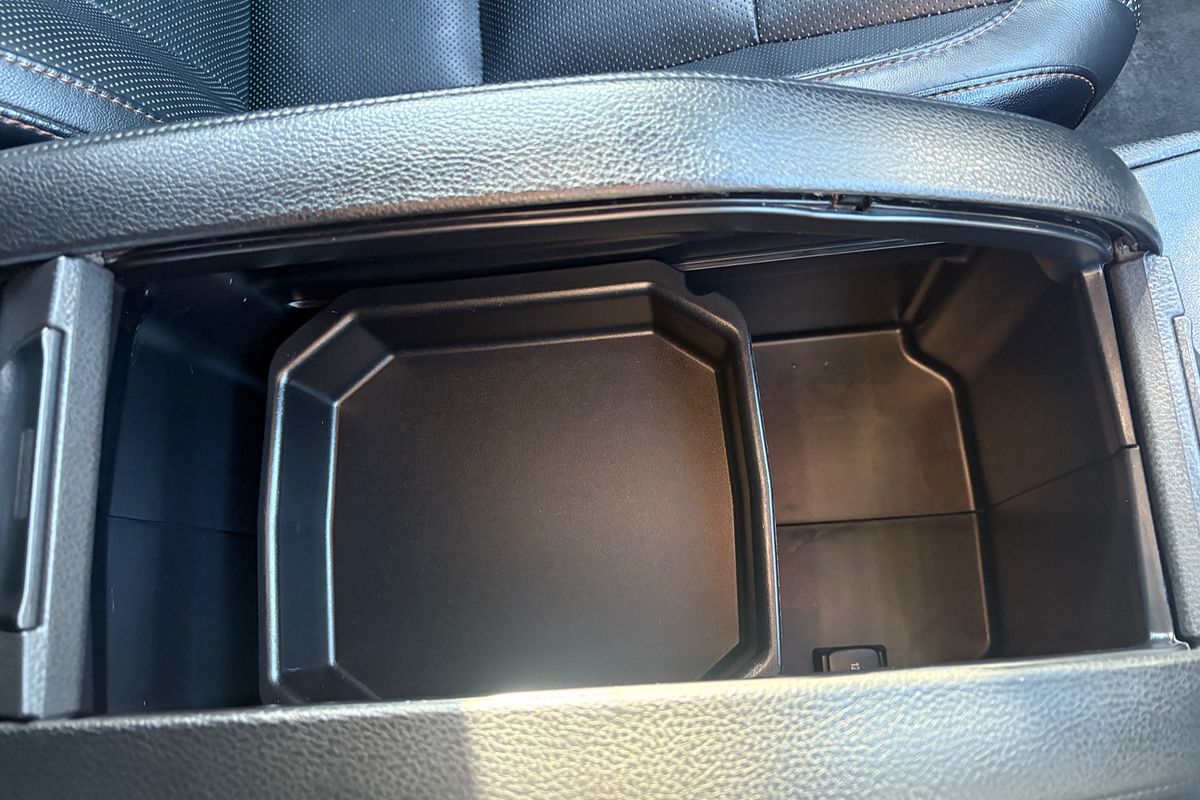 2019 Toyota Kluger Black Edition GSU50R
