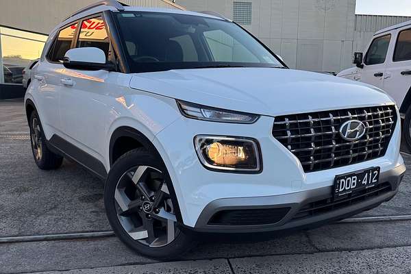 2025 Hyundai Venue Elite QX.V5