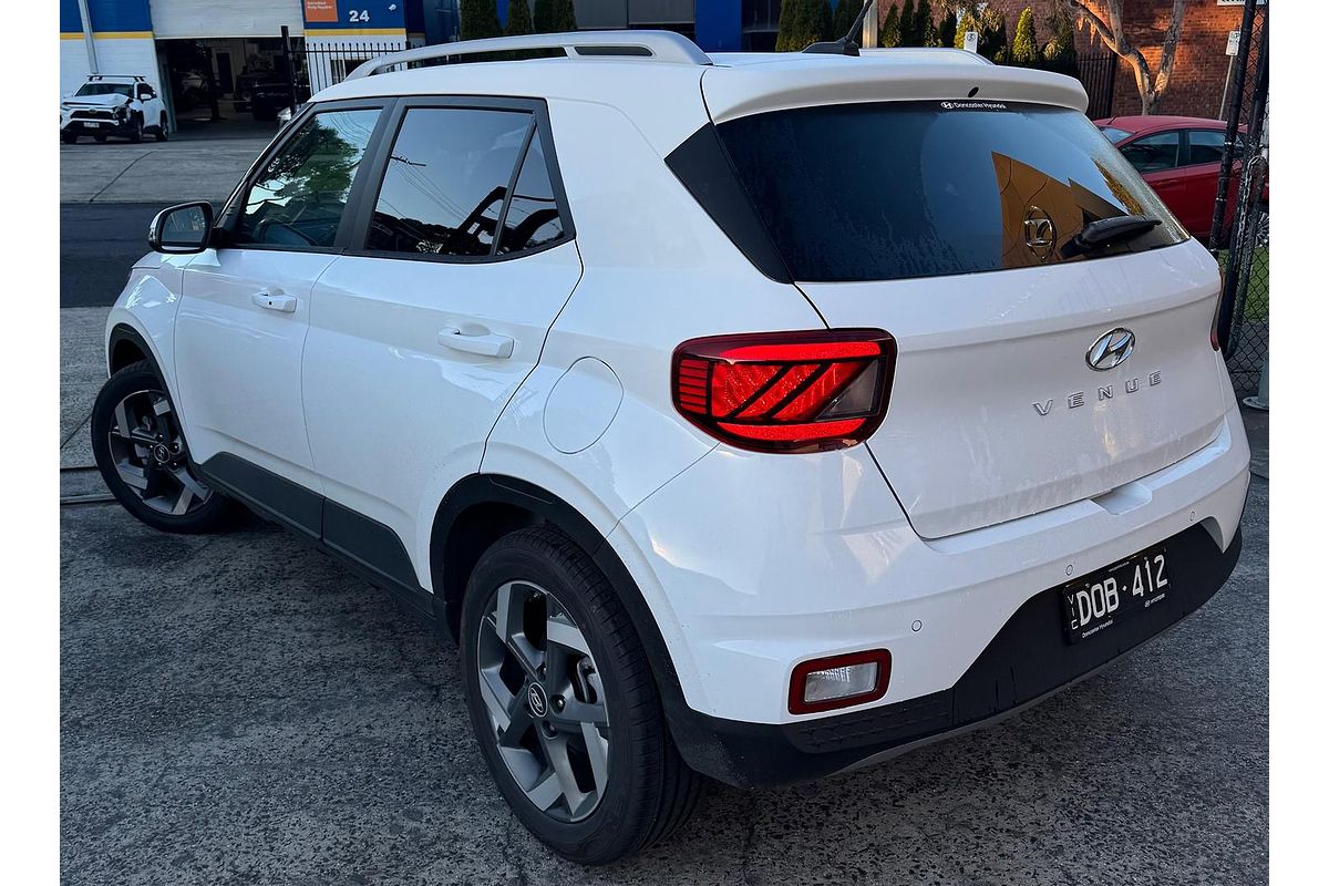 2025 Hyundai Venue Elite QX.V5