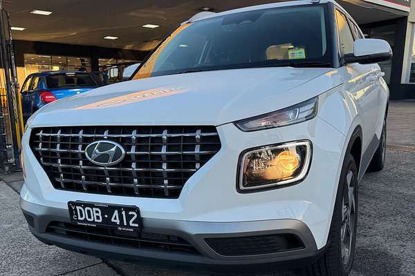 2025 Hyundai Venue Elite QX.V5
