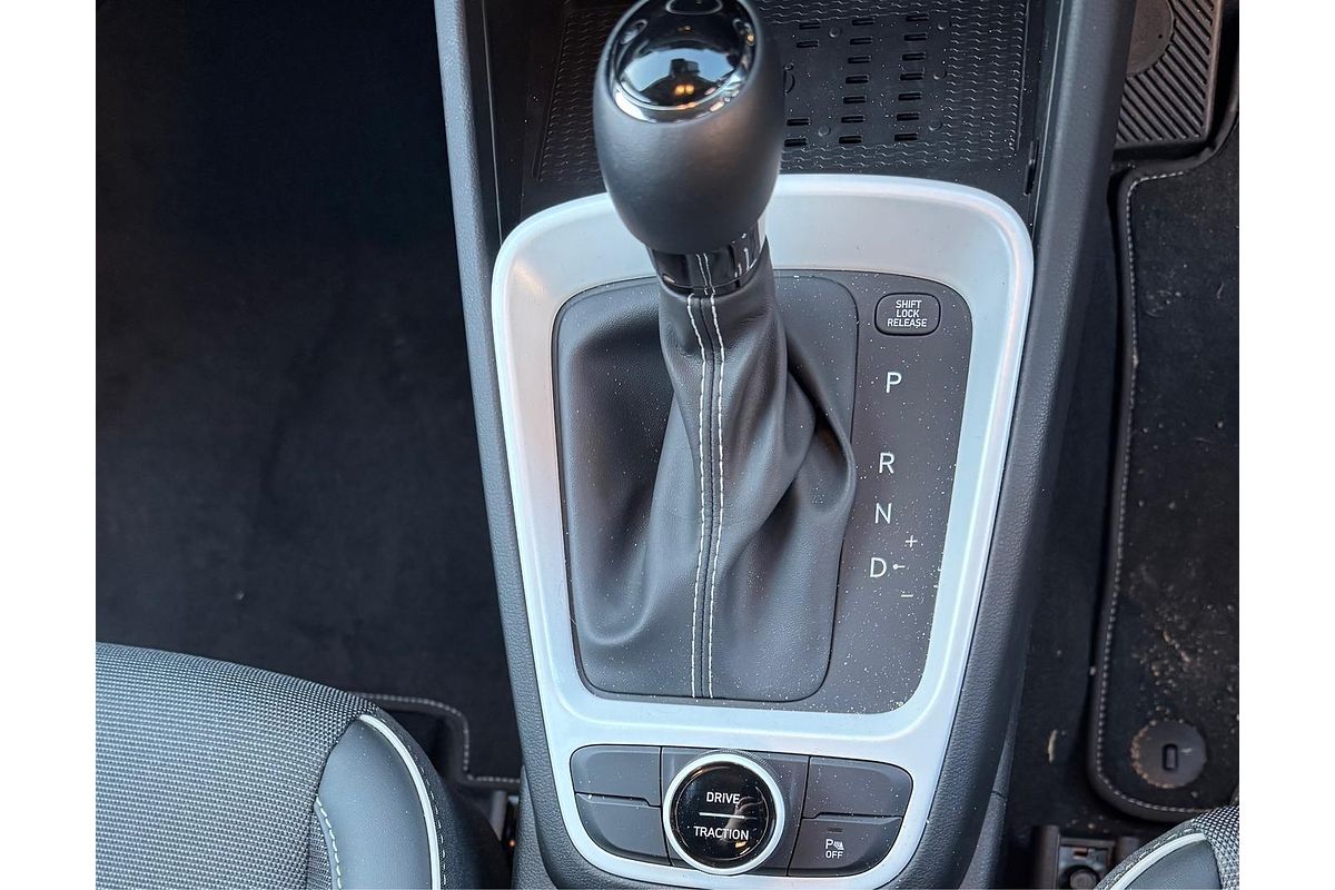 2025 Hyundai Venue Elite QX.V5