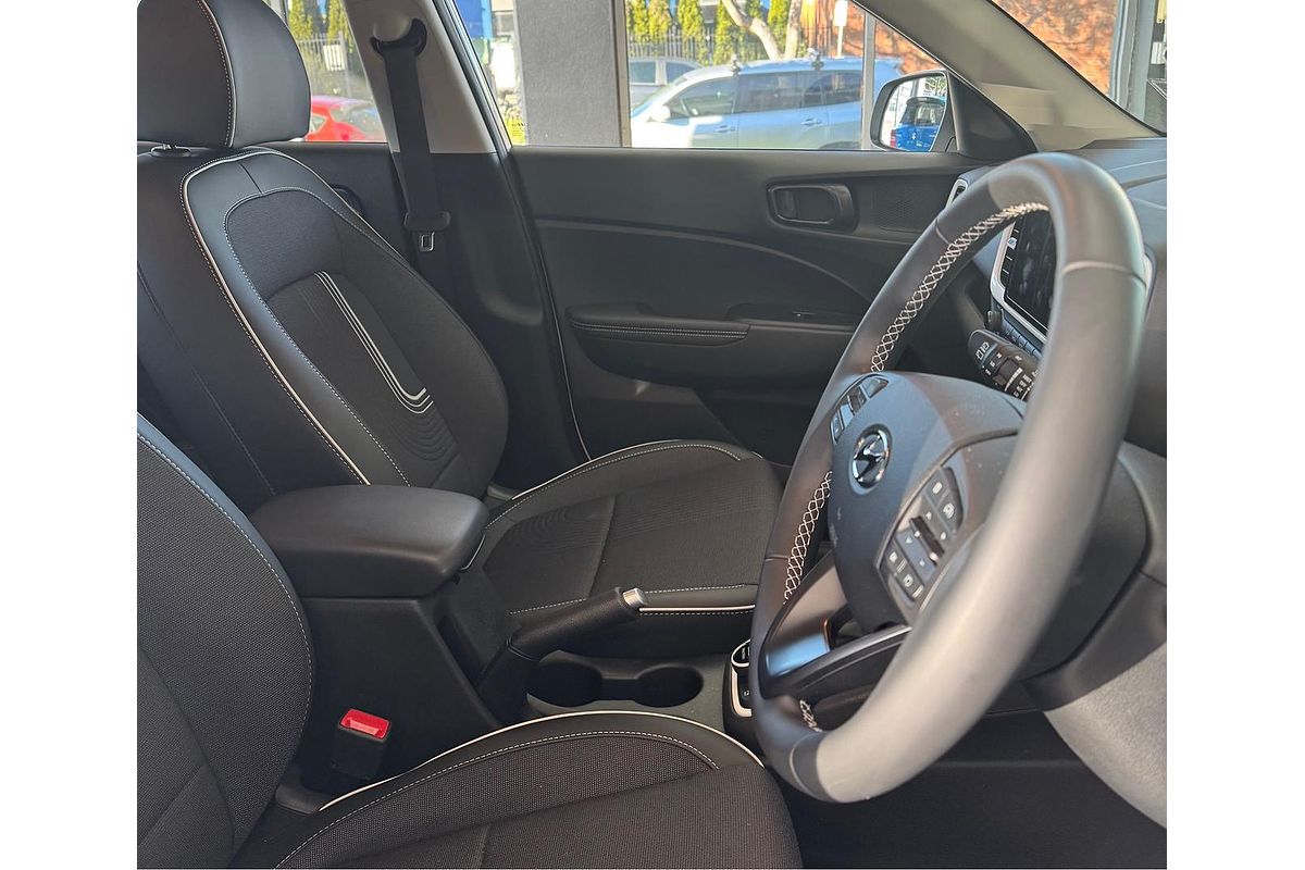 2025 Hyundai Venue Elite QX.V5