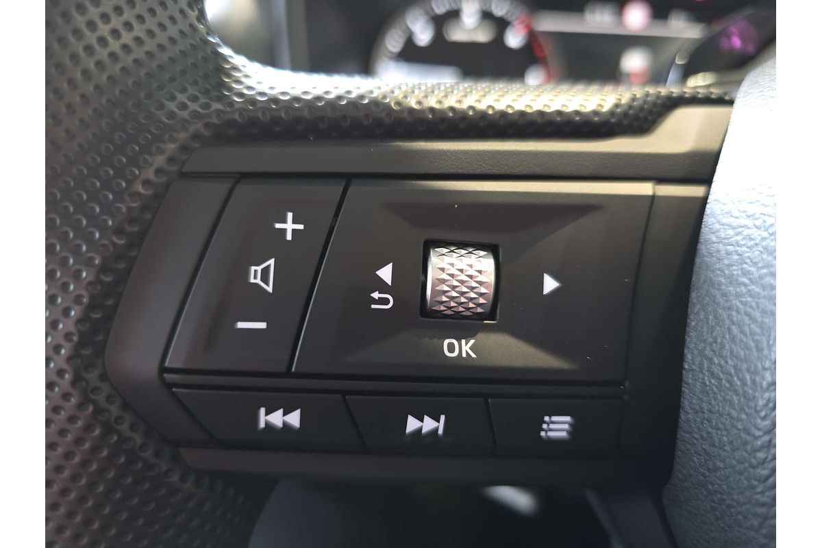 2023 Mitsubishi Triton GLX MV 4X4