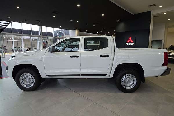 2023 Mitsubishi Triton GLX MV 4X4