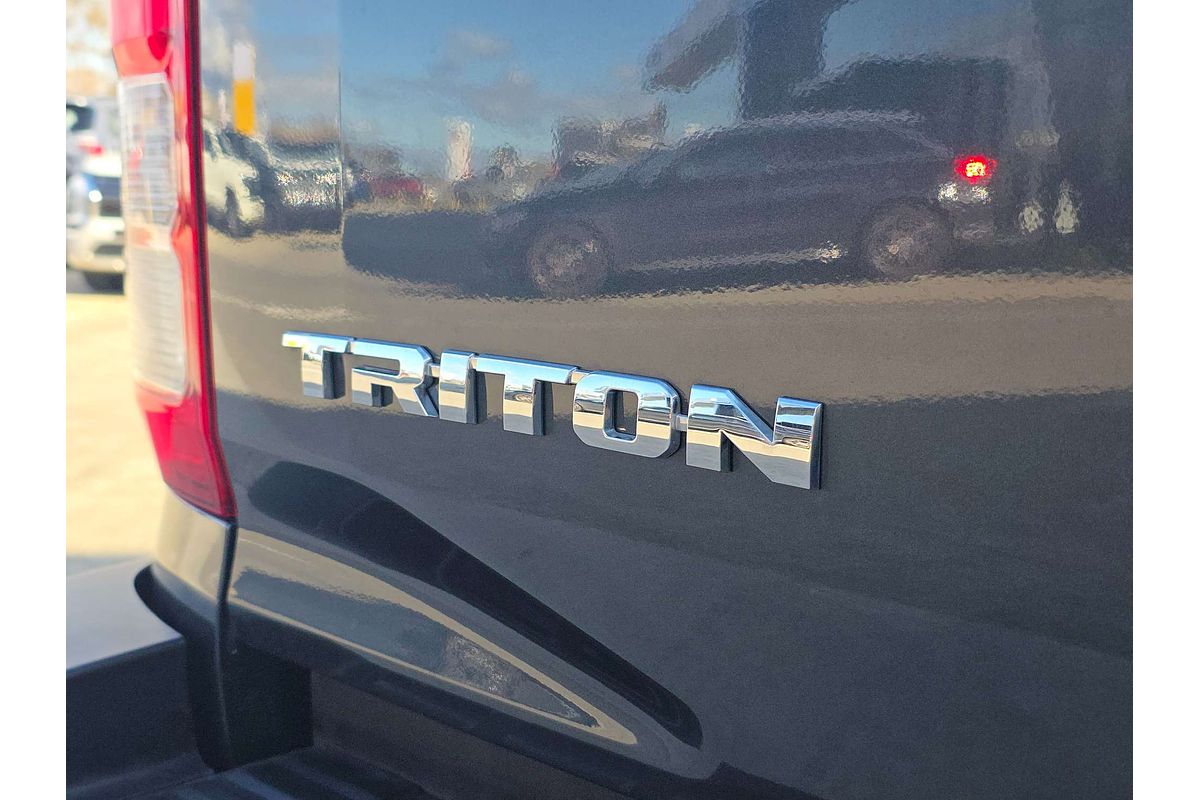 2024 Mitsubishi Triton GLX MV 4X4