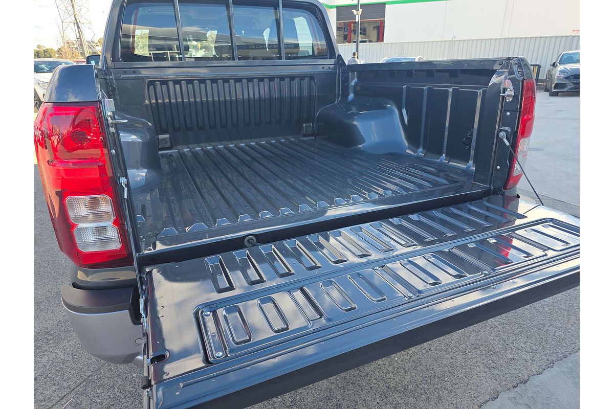 2024 Mitsubishi Triton GLX MV 4X4