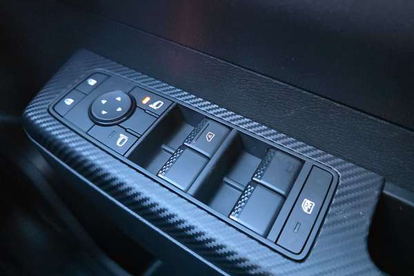2024 Mitsubishi Triton GLX MV 4X4