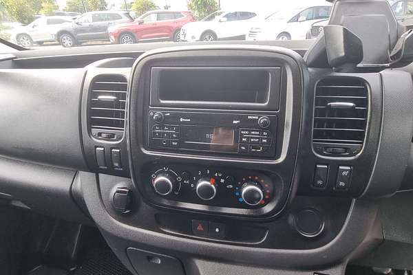 2020 Mitsubishi Express GLX SN LWB
