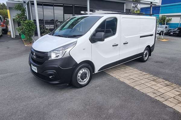 2020 Mitsubishi Express GLX SN LWB