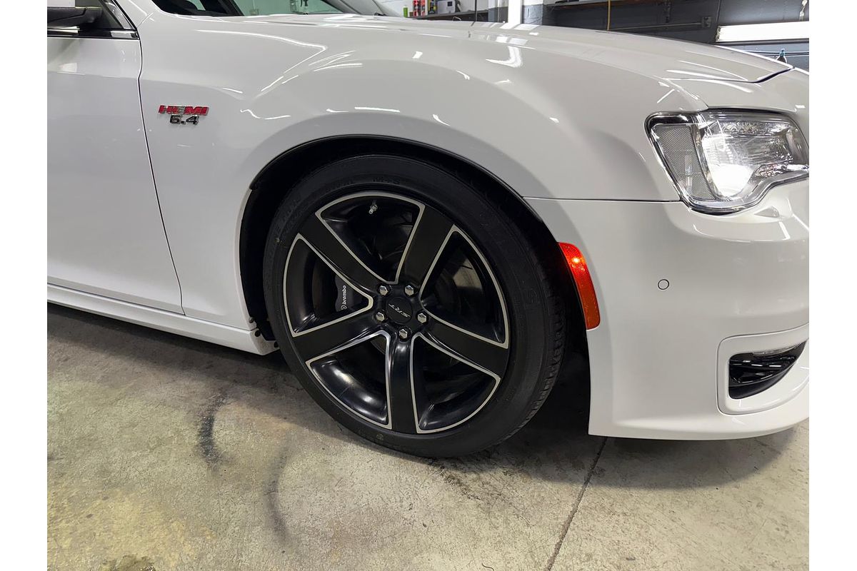 2015 Chrysler 300 SRT LX