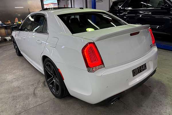 2015 Chrysler 300 SRT LX