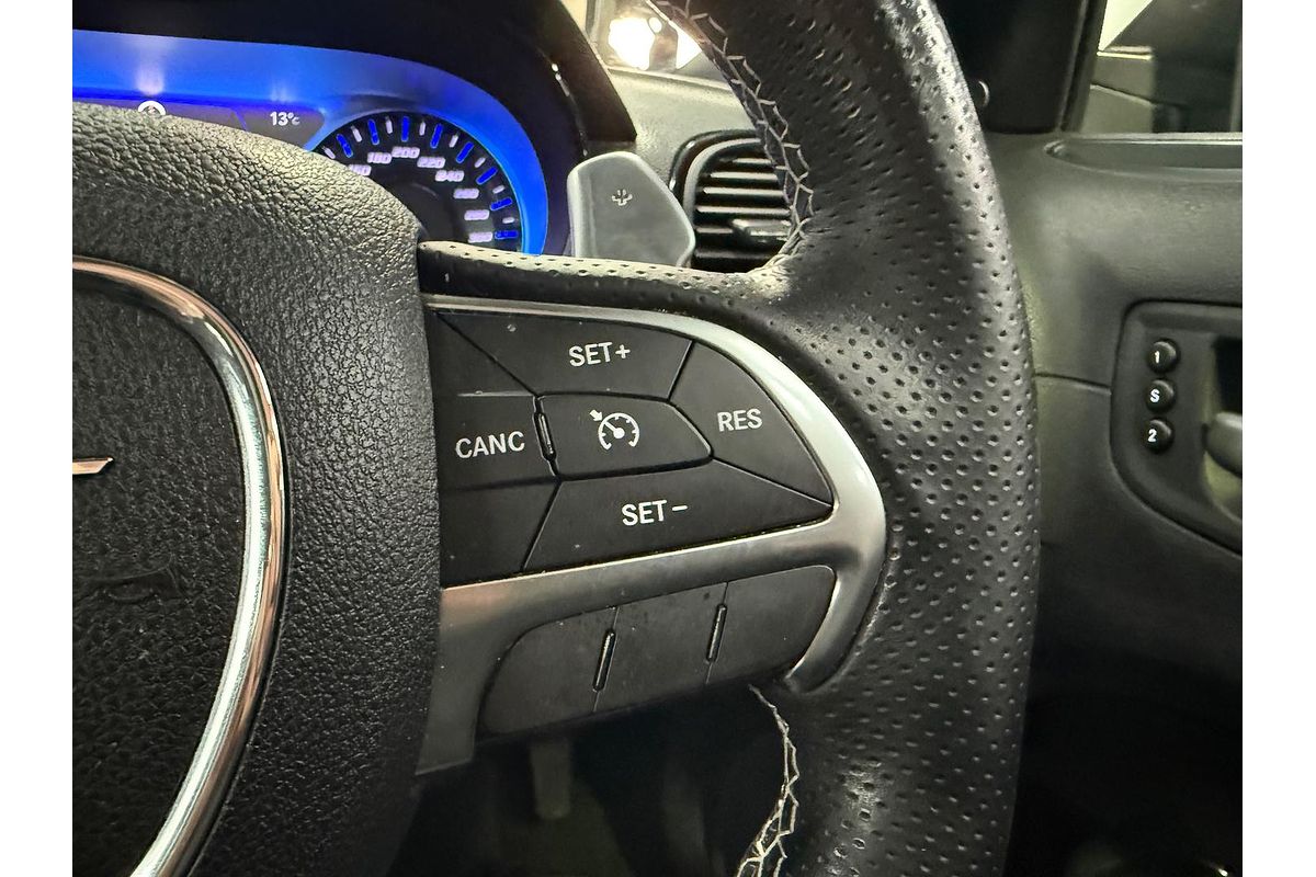 2015 Chrysler 300 SRT LX