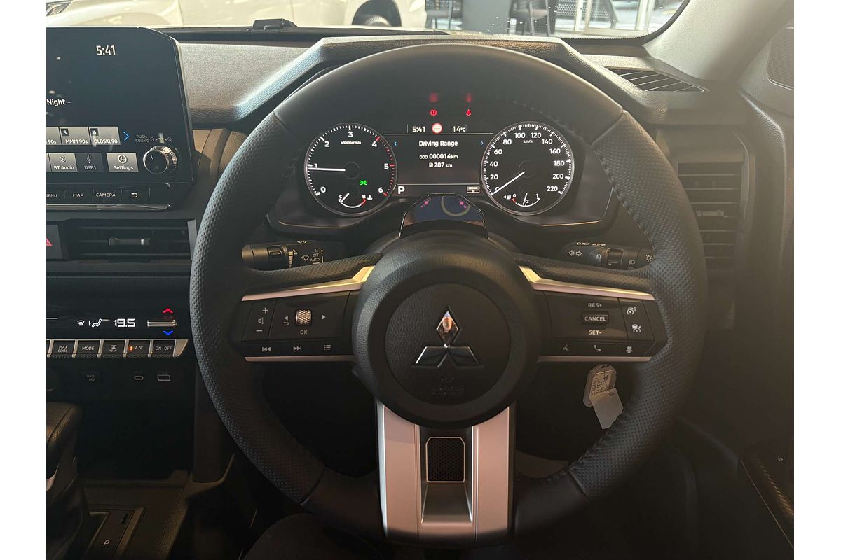 2025 Mitsubishi Triton GLX-R MV 4X4