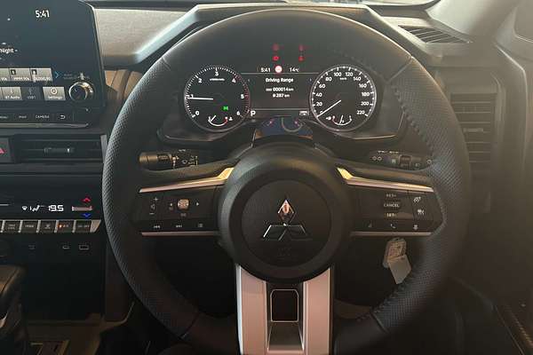 2025 Mitsubishi Triton GLX-R MV 4X4