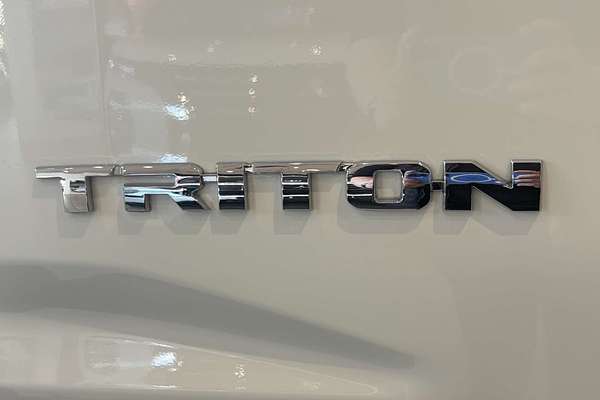 2025 Mitsubishi Triton GLX-R MV 4X4