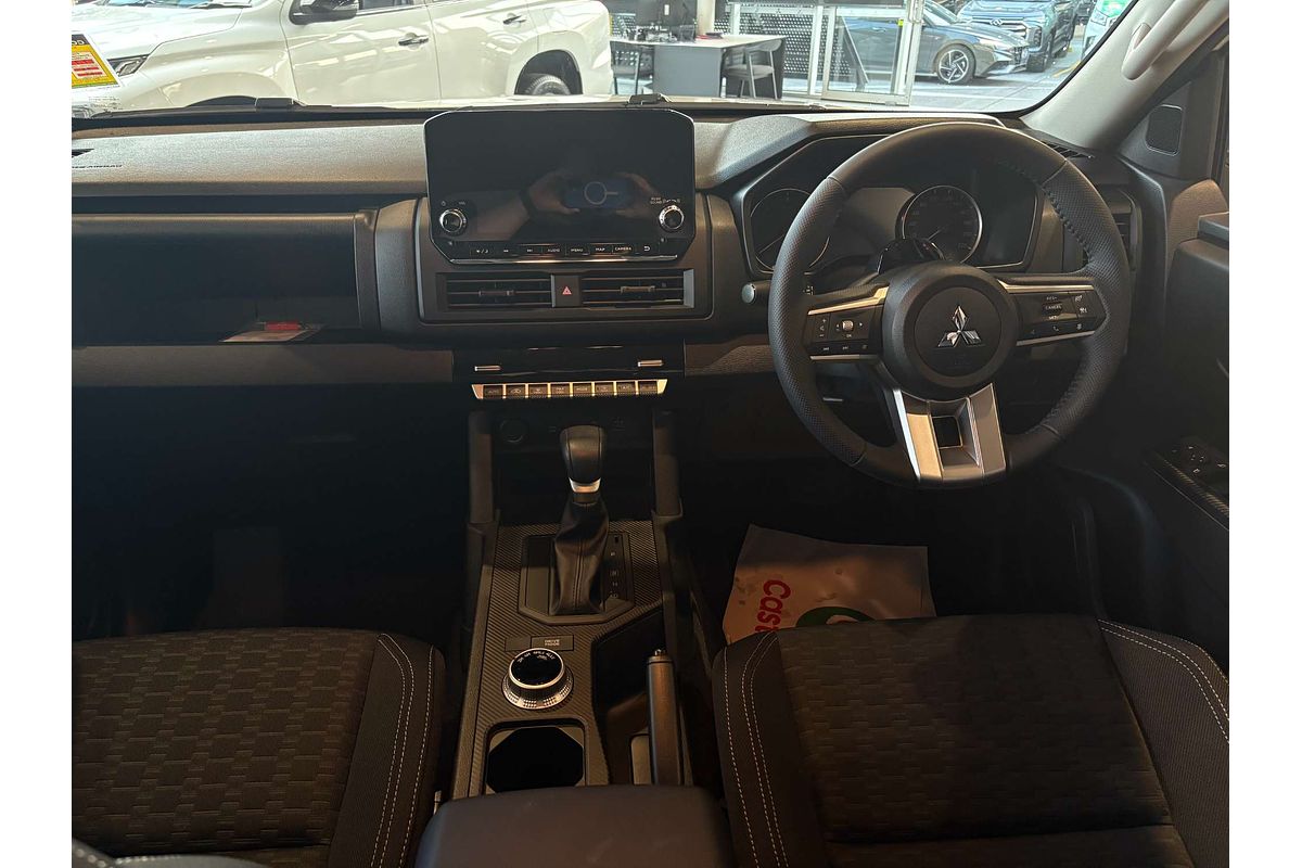 2025 Mitsubishi Triton GLX-R MV 4X4