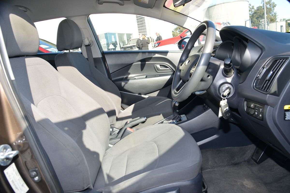 2016 Kia Rio S UB