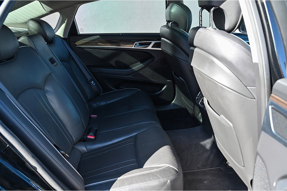 2015 Hyundai Genesis Ultimate Pack DH