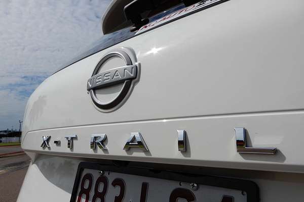 2024 Nissan X-TRAIL ST T33
