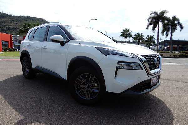 2024 Nissan X-TRAIL ST T33