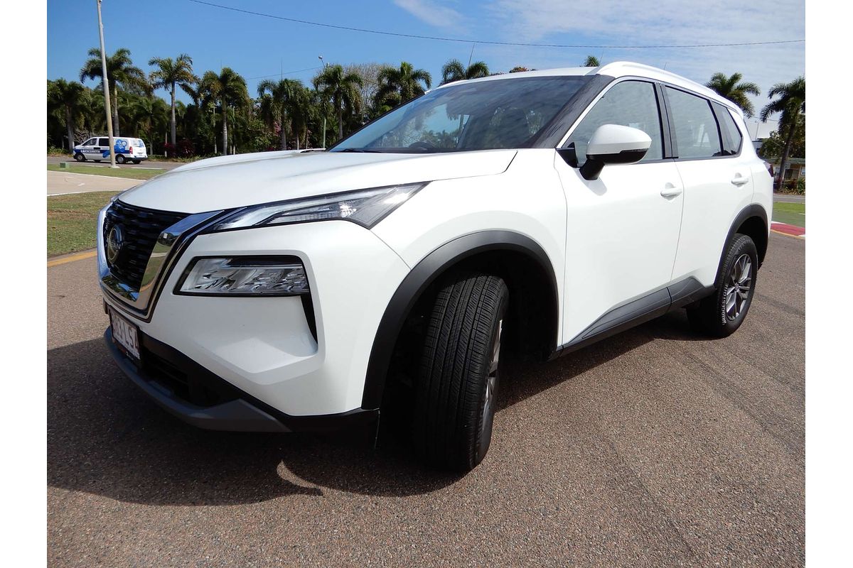2024 Nissan X-TRAIL ST T33