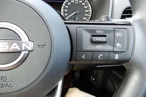 2024 Nissan X-TRAIL ST T33