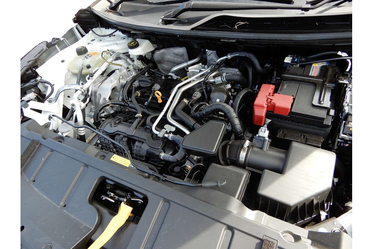2024 Nissan X-TRAIL ST T33