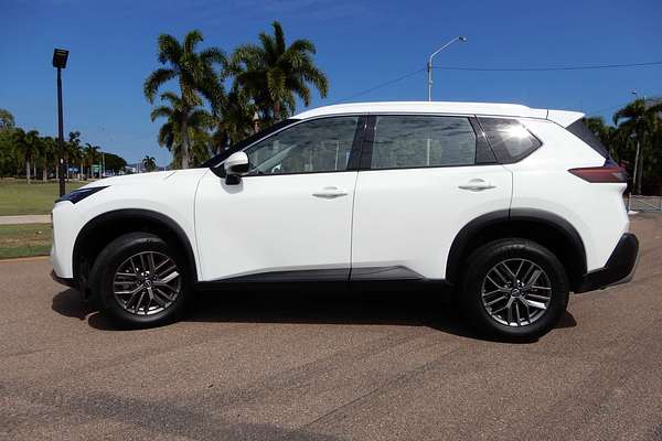 2024 Nissan X-TRAIL ST T33