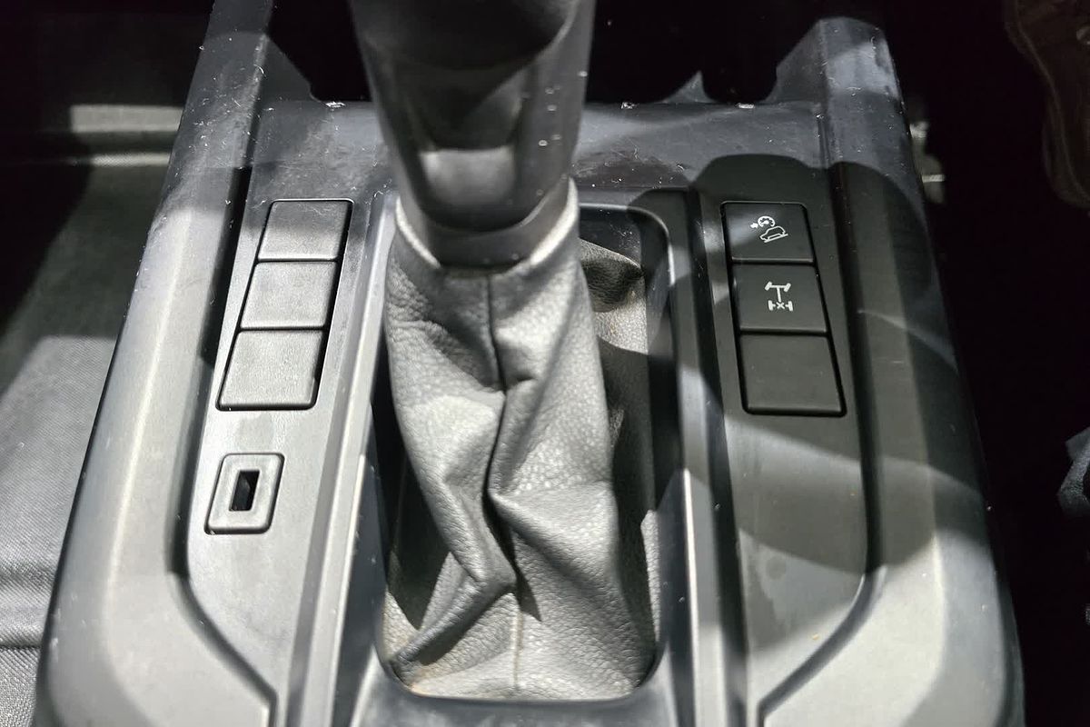 2021 Isuzu D-MAX SX 4X4