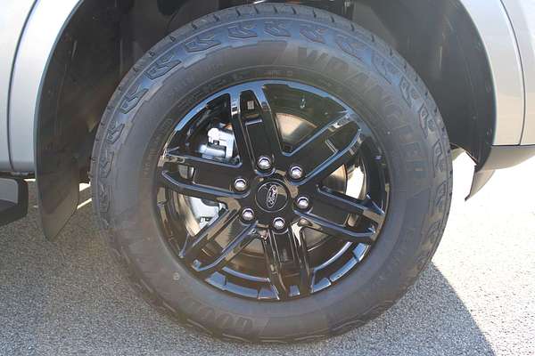 2025 Ford Everest Black Edition 2.0L