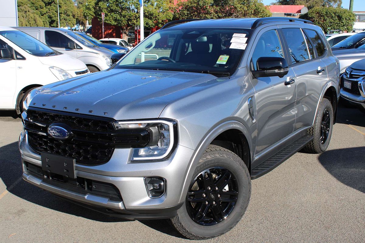 2025 Ford Everest Black Edition 2.0L