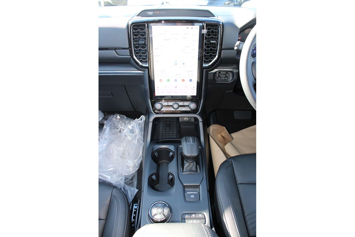 2025 Ford Everest Black Edition 2.0L