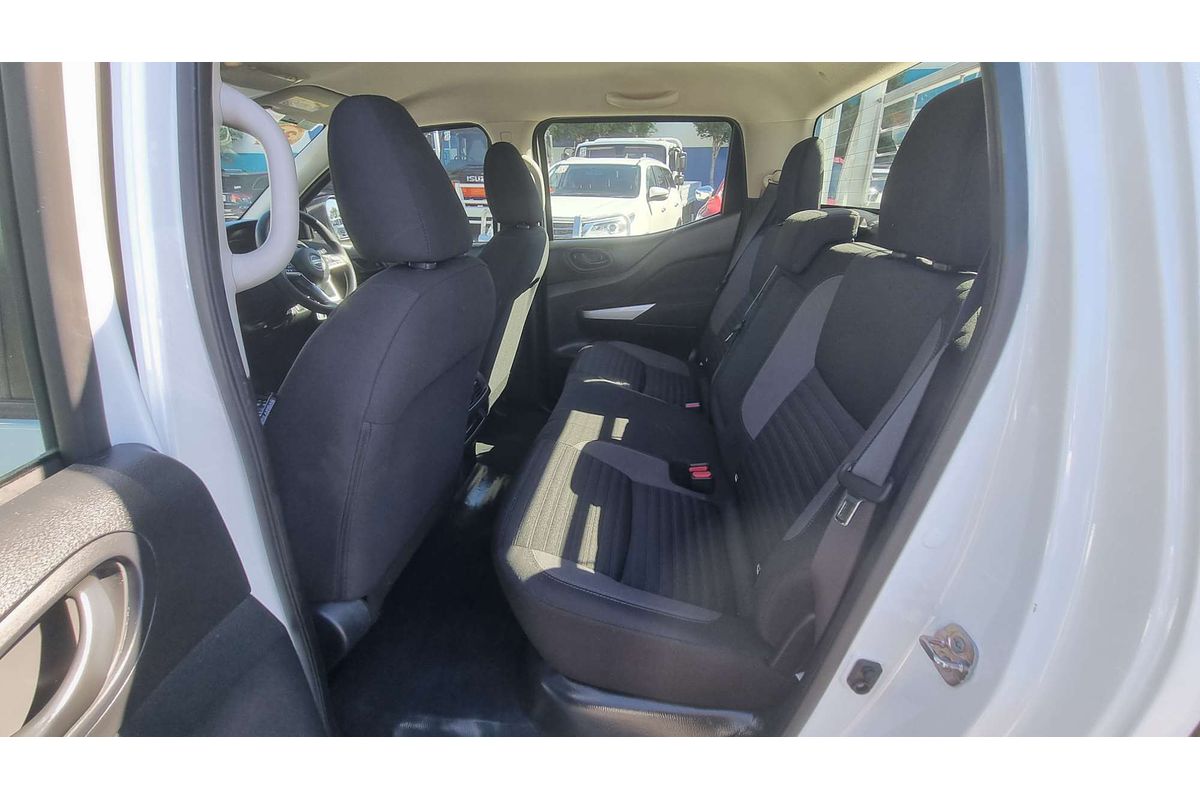 2021 Nissan Navara SL D23 Rear Wheel Drive