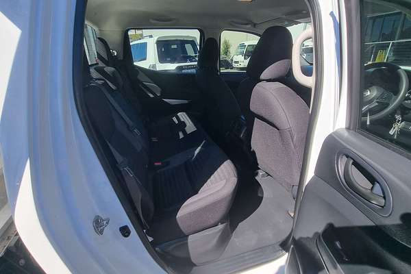 2021 Nissan Navara SL D23 Rear Wheel Drive